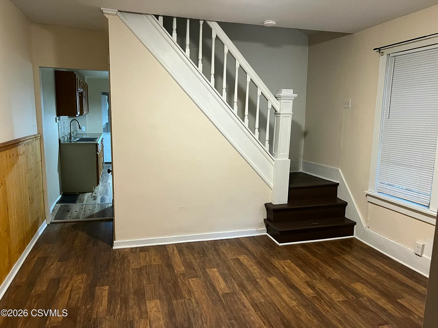 2 bed, 1000 sqft, $850 — Photo 2