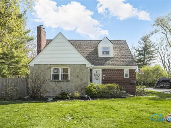 2517 Green Valley Dr, Toledo, OH 43614
