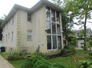 2343 Lake Ave, Wilmette, IL