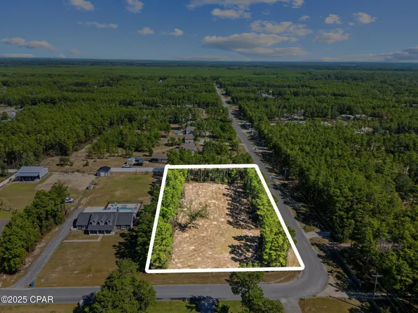 1802 Kingslee Dr, Southport, FL 32409