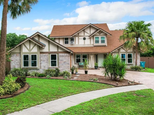 3601 Aughton Ct, Orlando, FL 32812