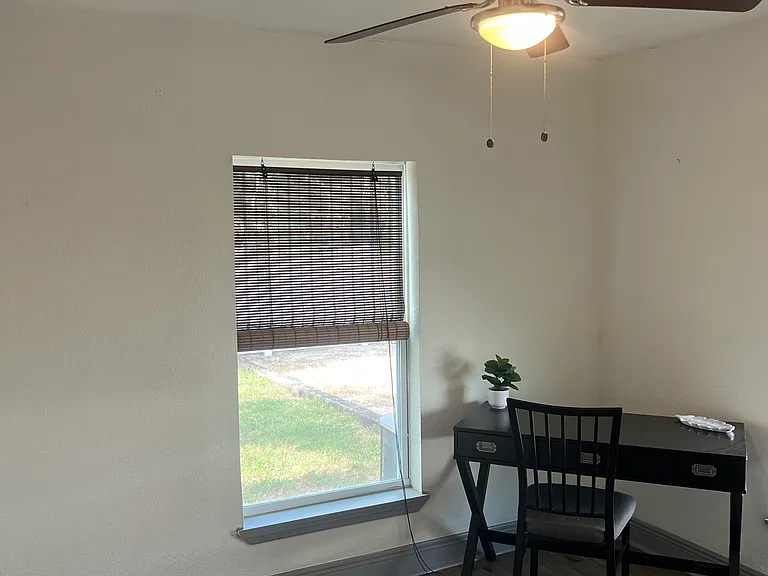 415 N Jefferson Ave — Photo 6