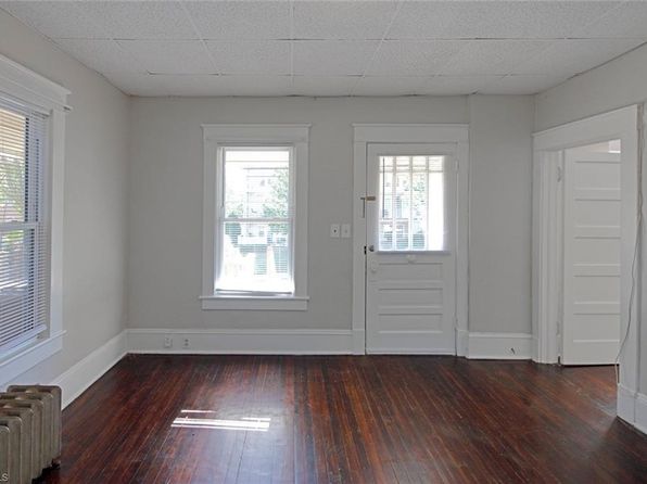 greensboro-north-carolina-252331399 picture