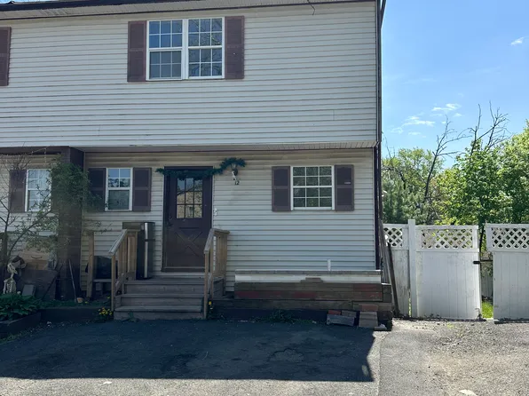 12 Lynn St, Nanuet, NY 10954