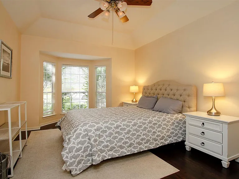 19 E Sunny Slope Cir — Photo 31