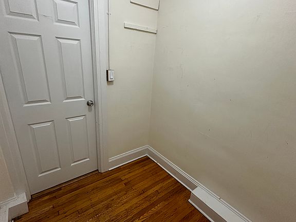 5th image of 19 Chester Pl Floor 2