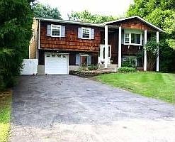 4th image of 150 Chandler Ln