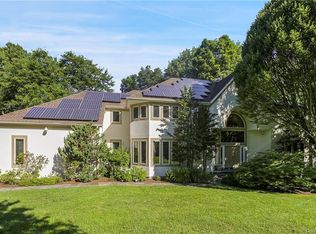 74 Random Farms Cir, Chappaqua, NY 10514