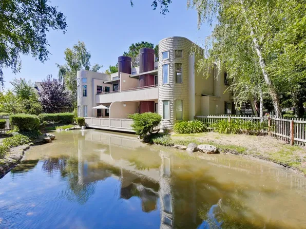 928 Wright Ave APT 902, Mountain View, CA 94043