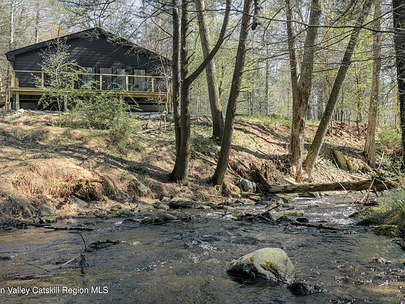 5th image of 92 Upper Cherrytown Road