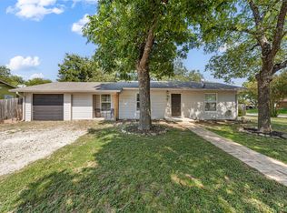 103 N Avenue T, Clifton, TX 76634