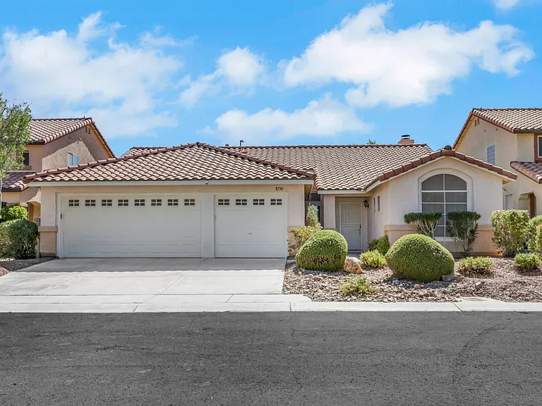 8730 Wallaby Ln — Photo 1