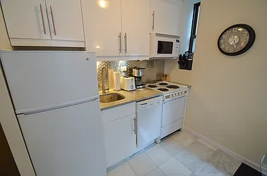 Rented by Global Realty Opportunities