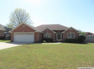 1911 Grissom Dr SW, Decatur, AL 35603