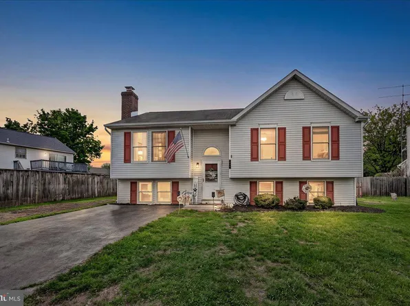 102 Ironmaster Dr, Thurmont, MD 21788