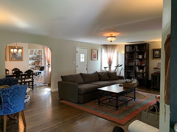 2nd image of 6187 N Washington Blvd
