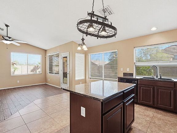 4th image of 40310 W Novak Ln