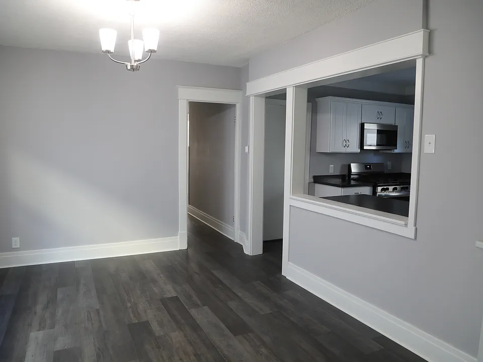 368 Cumberland Ave #1