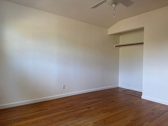 4th image of 5340 Woodman Ave