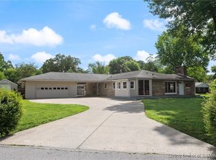 20 Beechwood Rd, Jeffersonville, IN 47130