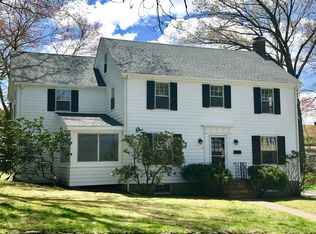 32 Thornton Rd, Waltham, MA 02453