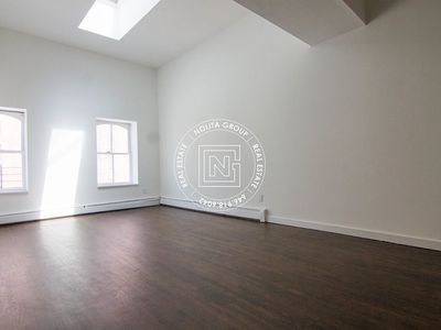 468 W 23rd St #5A, New York, NY, 10011