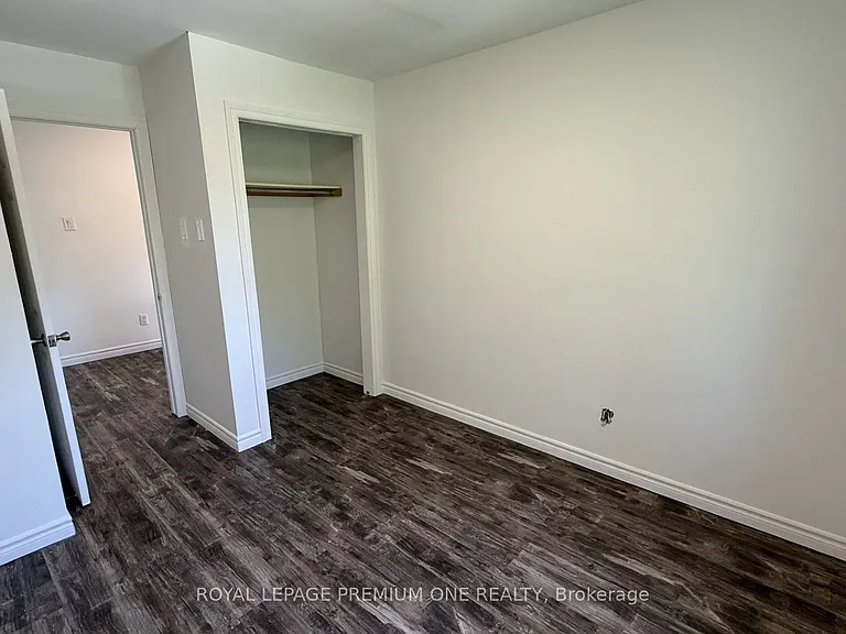 512 Mosley St #WHOLE HOUSE — Photo 39