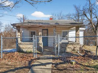 1530 W Arlington Rd, Bloomington, IN 47404