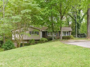 1581 Dogwood Ln, Acworth, GA 30102