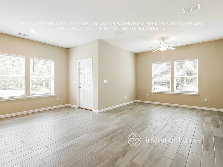 371 Cherry Ridge Dr — Photo 5