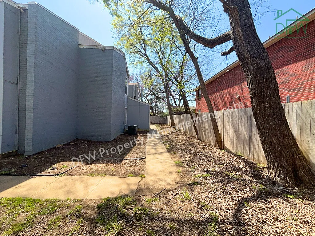 1 bed, 1.0 bath, 636 sqft, $825 — Photo 4
