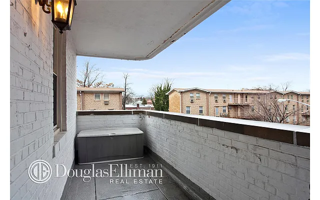 Sold by Douglas Elliman | media 36