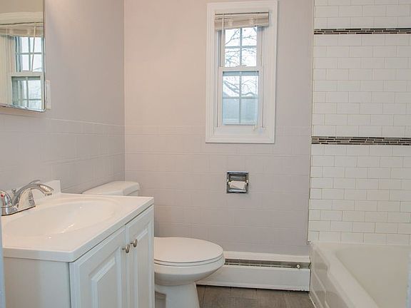 3rd image of 588 Starin Ave APT 4