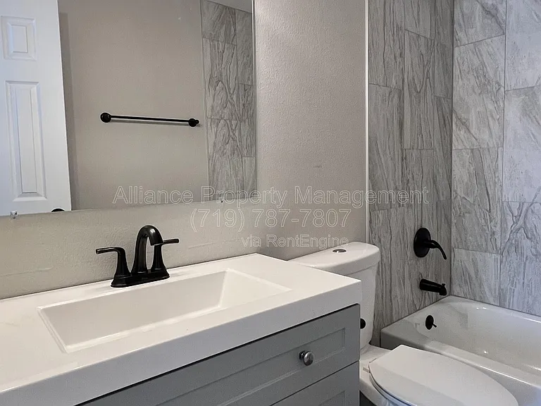 2458 E Willamette Ave — Photo 21