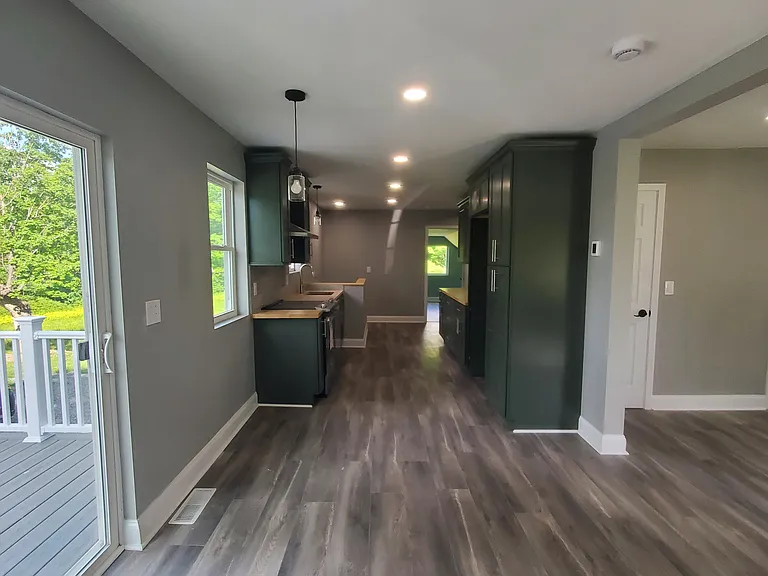2570 Graffenburg Rd — Photo 1
