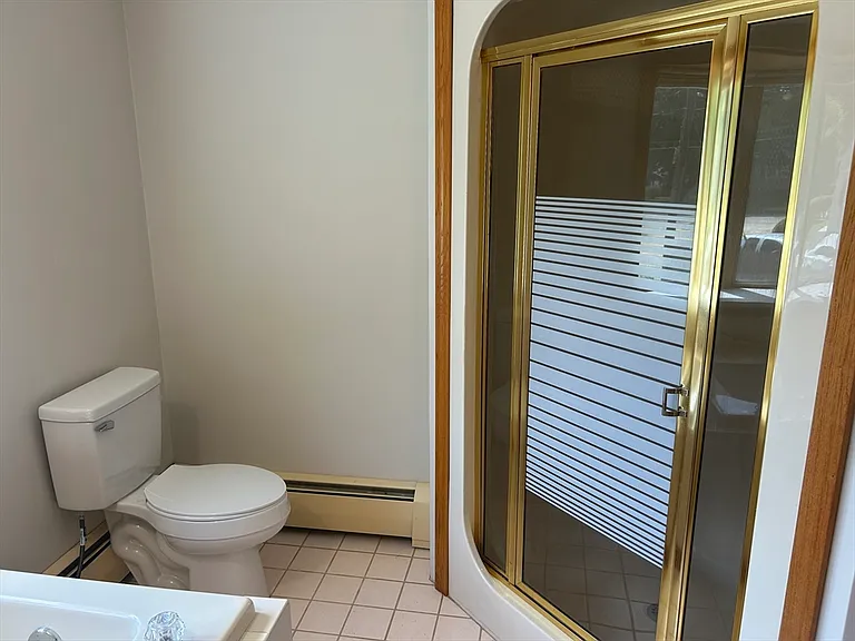 20 Breeze Dr — Photo 15