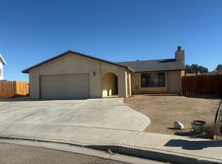208 N Gwen Dr, Ridgecrest, CA 93555