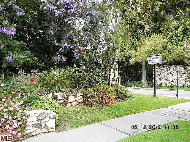 1st image of 287 S Barrington Ave #G5