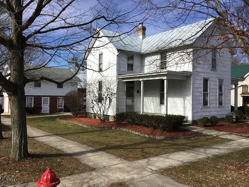 1st image of 19 Woodland Ave #2
