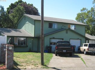 4050 Southway Loop, Springfield, OR 97478