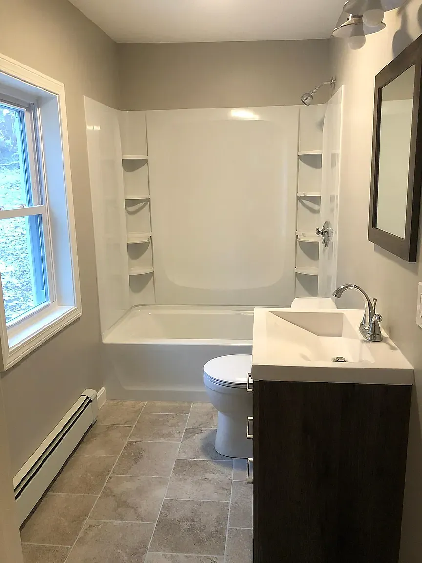 2 bed, 640 sqft, $1,600 — Photo 3