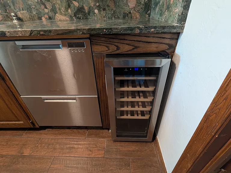 10133 Bromley Ct — Photo 8