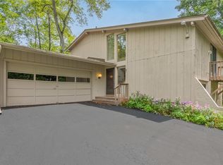 103 Timber Ridge Dr, Baden, PA 15005