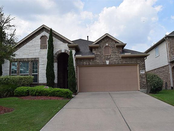 2nd image of 26322 Cedar Pine Dr