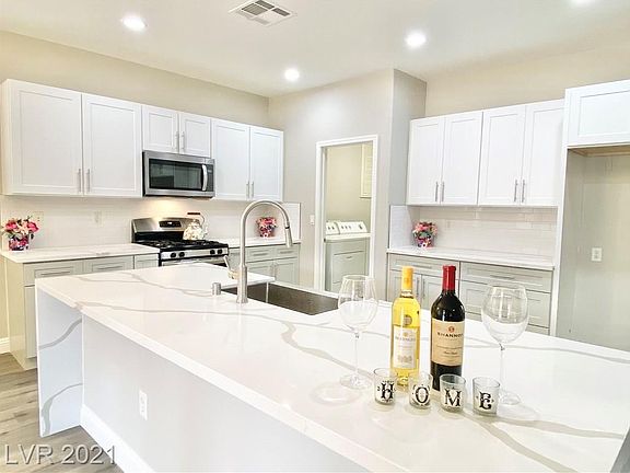 5th image of 10513 Cerotto Ln
