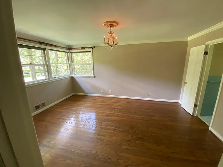 518 Huckleberry Rd — Photo 14