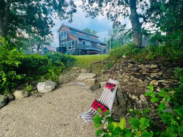 325 Smith Road, Hermon, ME 04401