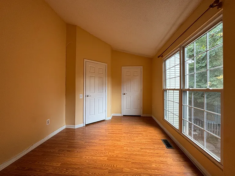7129 Tolliver St #7129 — Photo 8