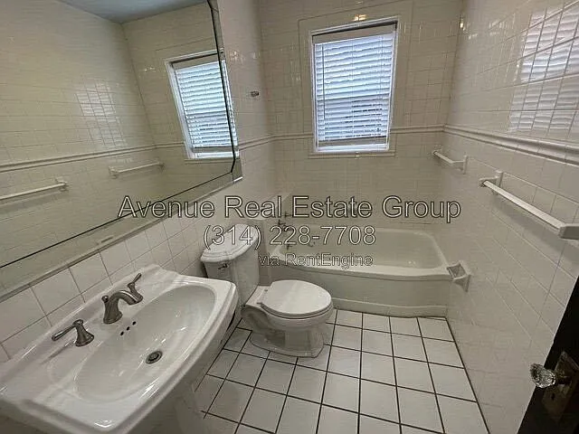 6325 Southwood Ave #3 — Photo 11