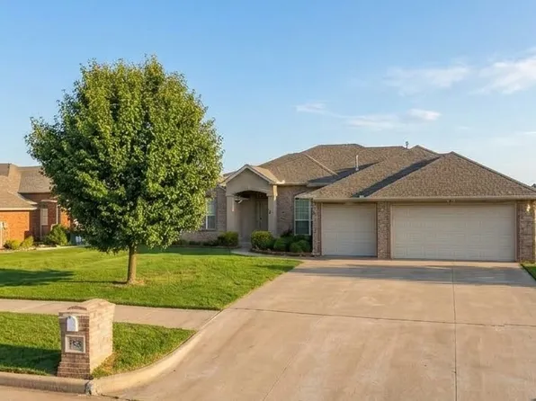 11523 NW 5th St, Yukon, OK 73099
